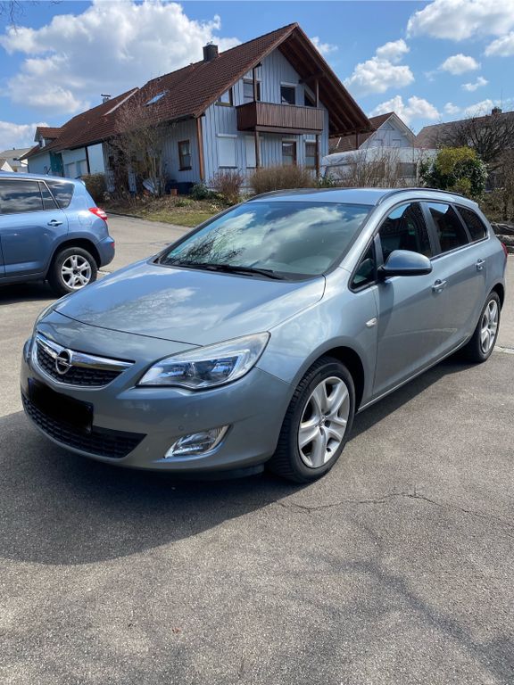 Bild des Angebotes Opel Astra Sports Tourer 1.6 Turbo INNOVATION 132...