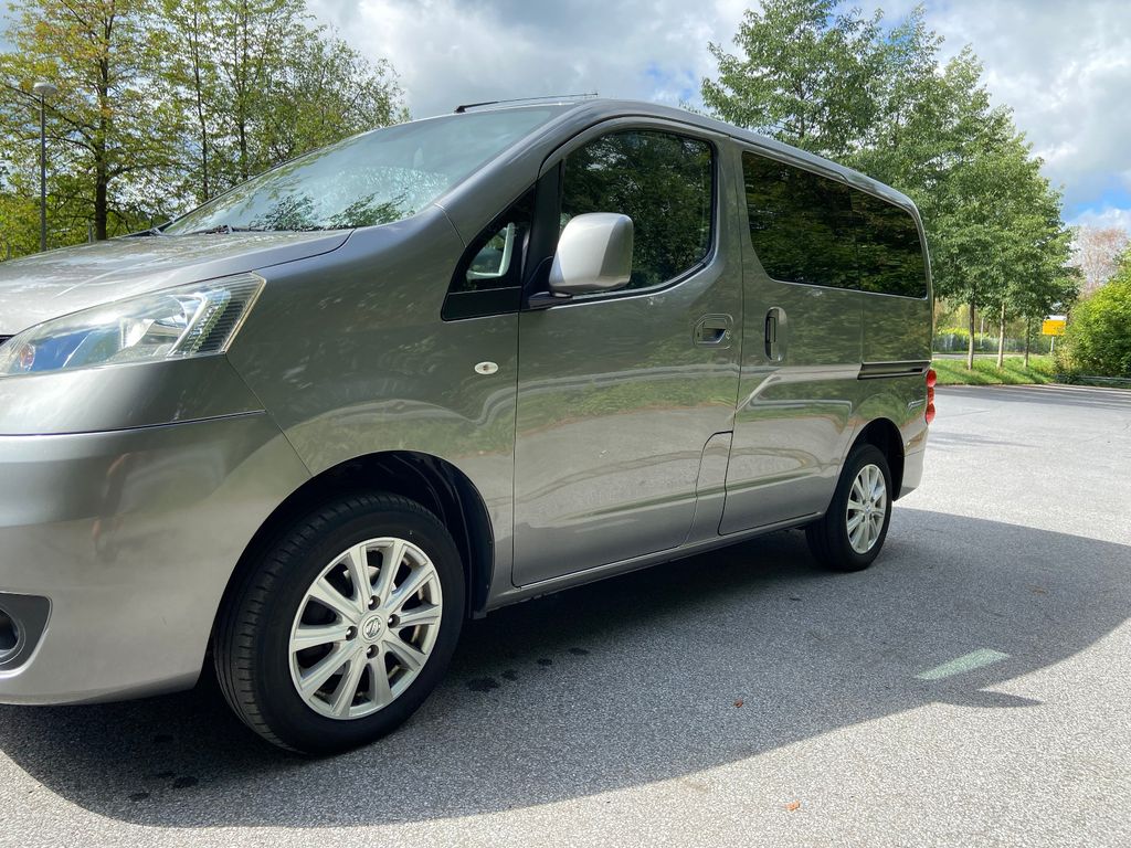 Bild des Angebotes Nissan NV200 Premium (Evalia/Tekna), 7-Sitzer, AHK, RFK