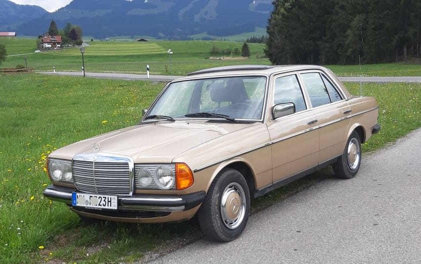 Bild des Angebotes Mercedes-Benz 250 W123 Oldtimer