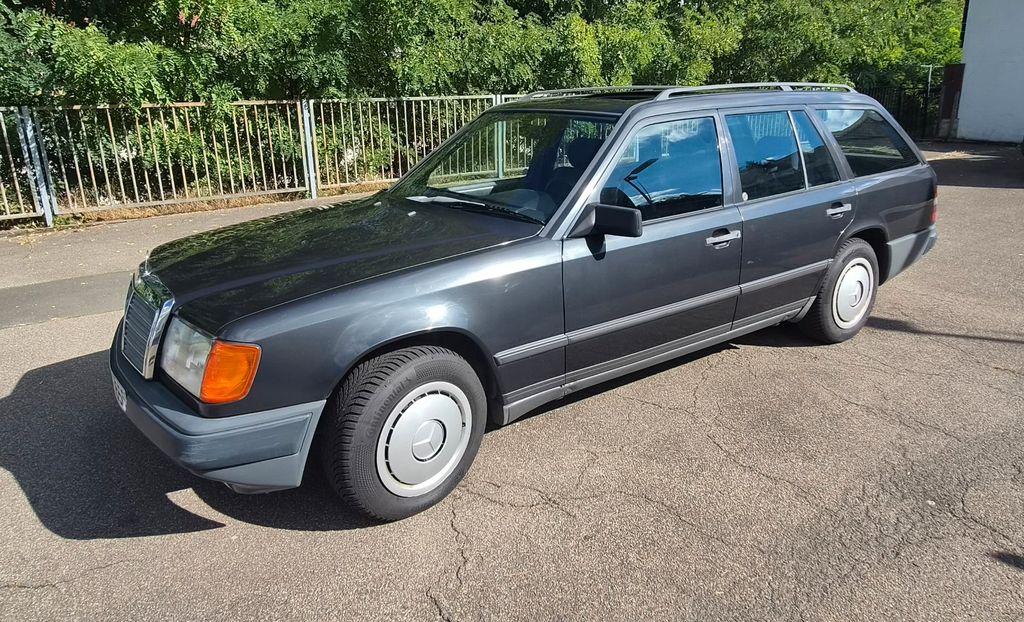 Mercedes-Benz 230 TE W124  | Automatik & Schiebedach