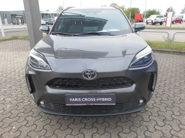 Bild des Angebotes Toyota Yaris Cross 1.5 HSD Team D Safety Navi Winterp.