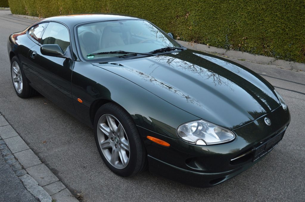 Bild des Angebotes Jaguar XK8 Arden