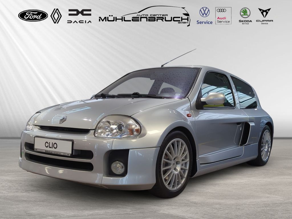 Renault Clio 3.0 V6 Renault Sport