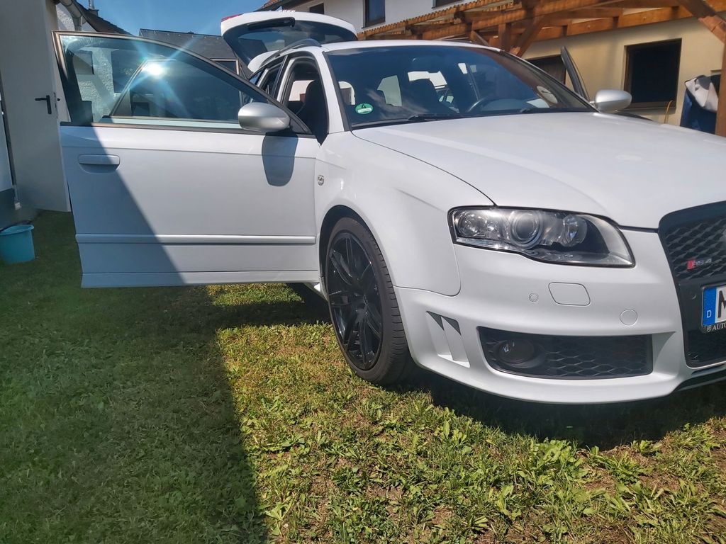 Bild des Angebotes Audi RS4 4.2 quattro Avant -