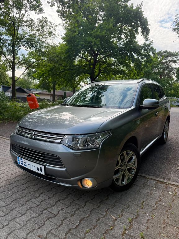 Bild des Angebotes Mitsubishi Outlander 2.0 PHEV Instyle Instyle