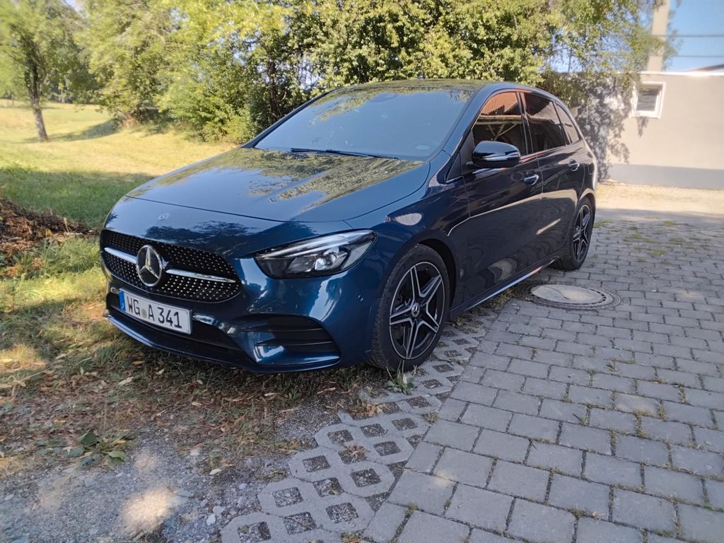Bild des Angebotes Mercedes-Benz B 220 4MATIC DCT - AMG - LINE