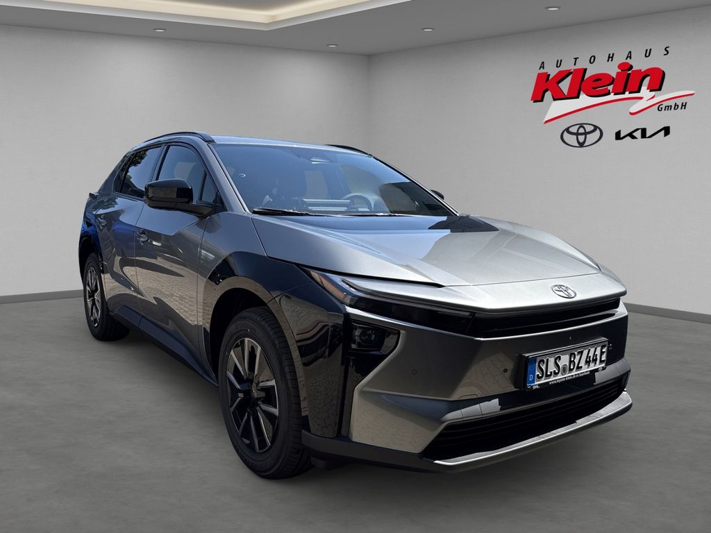 Bild des Angebotes Toyota bz4X Teamplayer 5-Türer Navi 360 Kamera LED El.