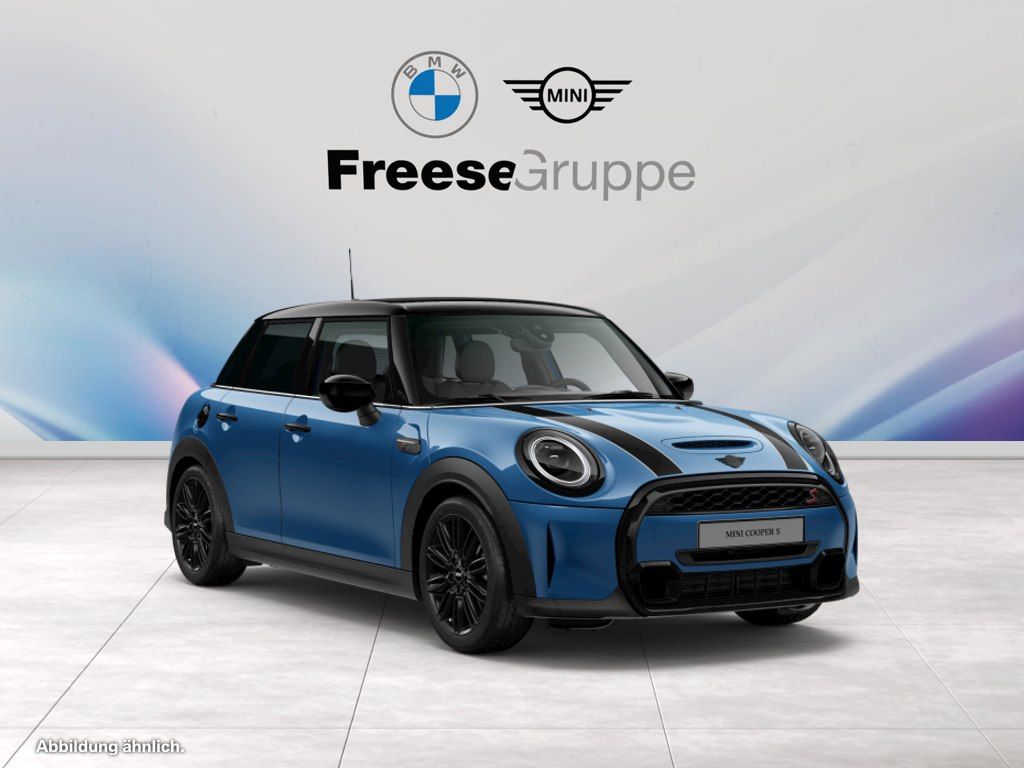 Bild des Angebotes MINI Cooper S 5-Türer RFK SPORTSITZE LED SHZ TEMPOMAT