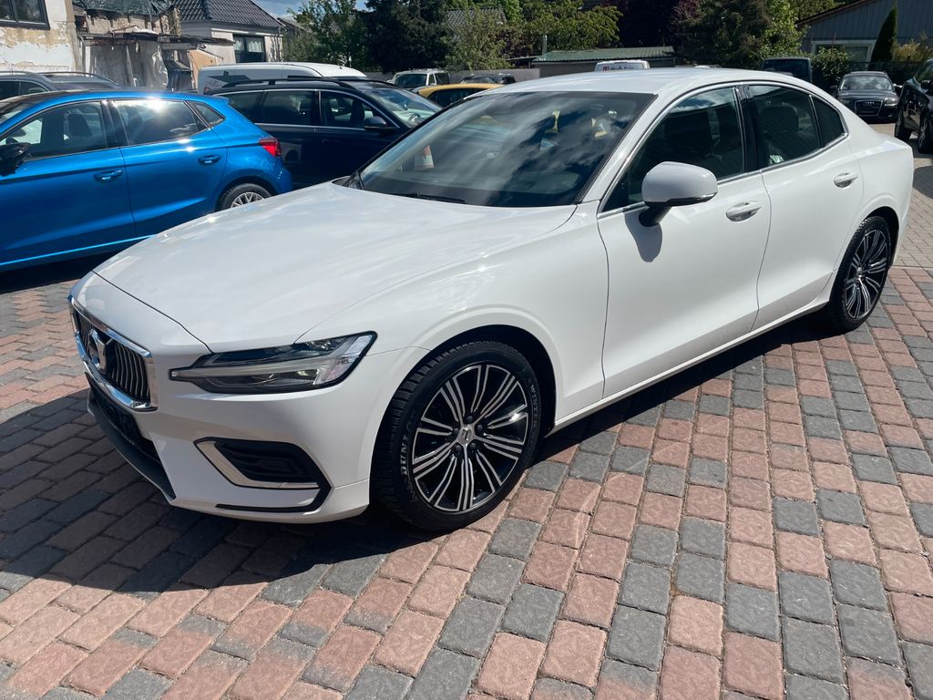 Bild des Angebotes Volvo S60 B4 Inscription NAVI, Leder, DAB,