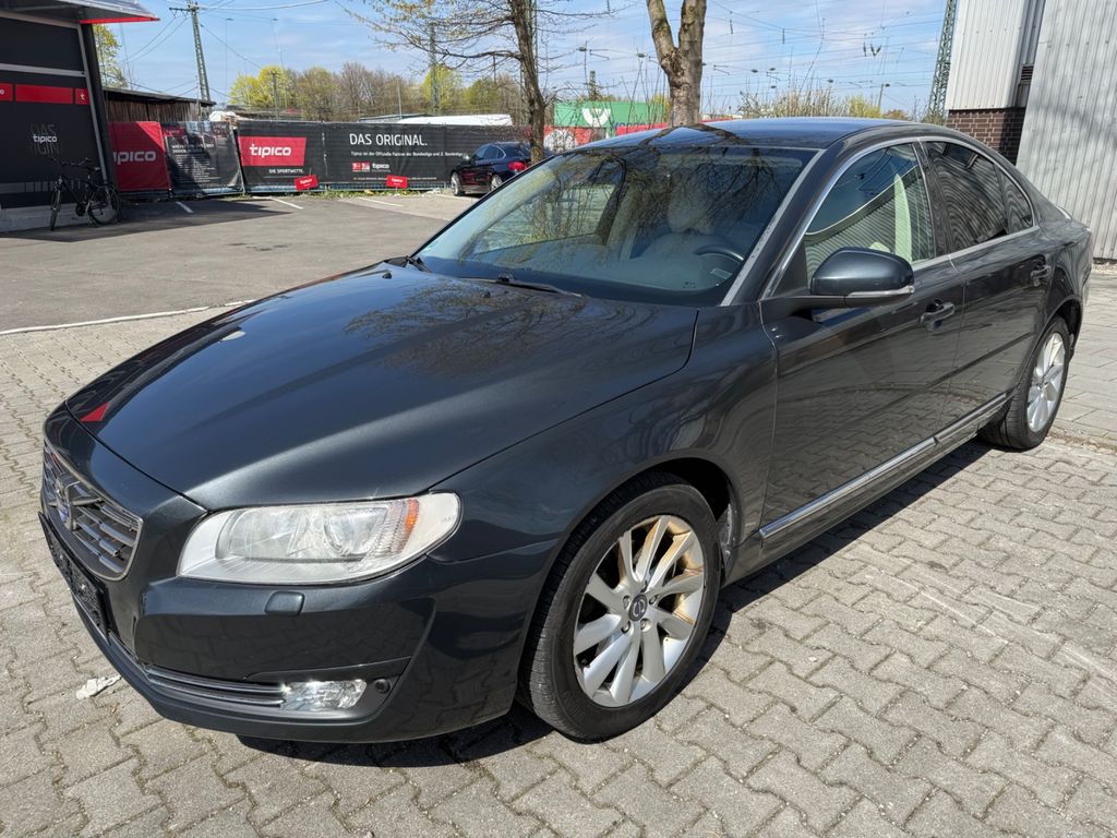 Bild des Angebotes Volvo S80 Lim. D4 Momentum Leder Navi BiXenon Tempomat