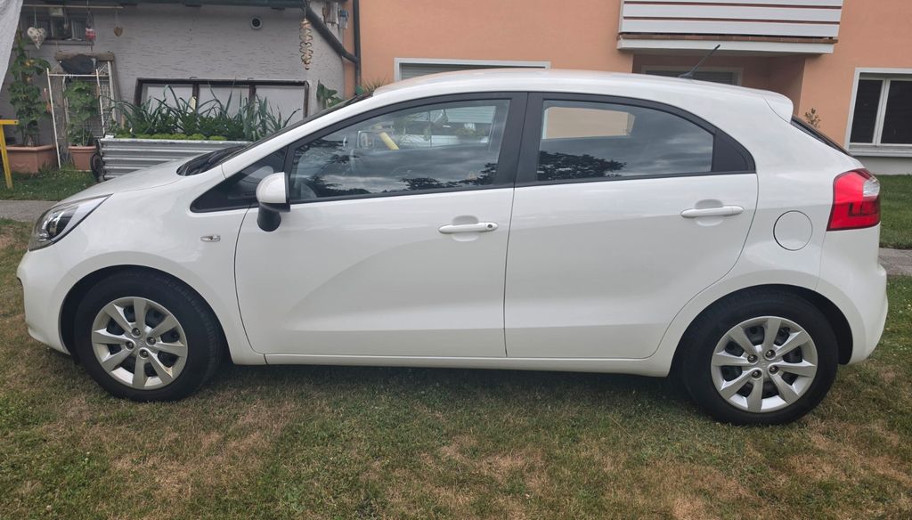 Bild des Angebotes Kia Rio 1.2 Spirit Spirit