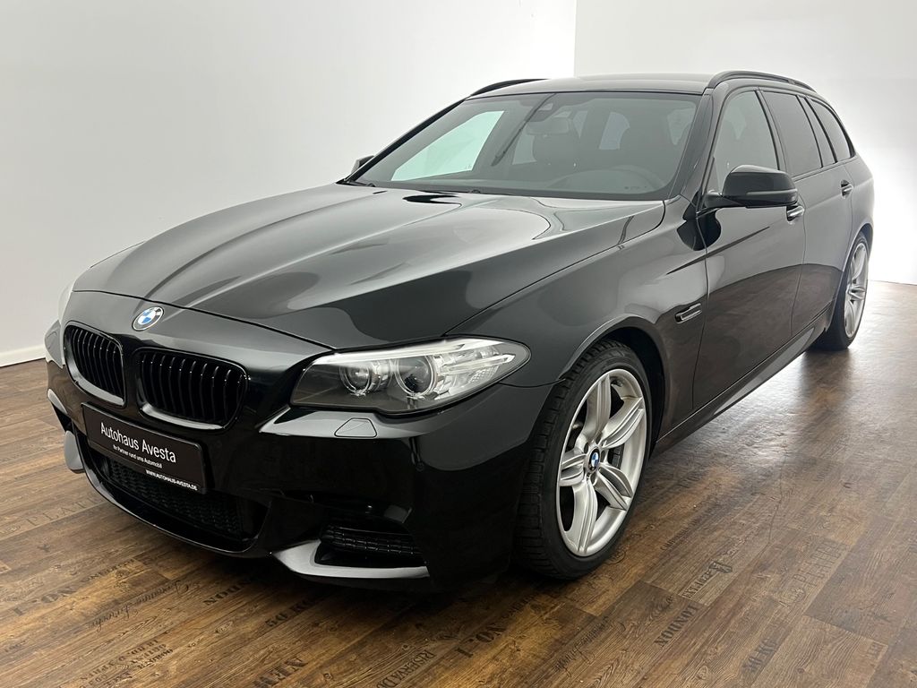 Bild des Angebotes BMW 520d Touring / M-PAKET /2017 /  LED / HEAD-UP /