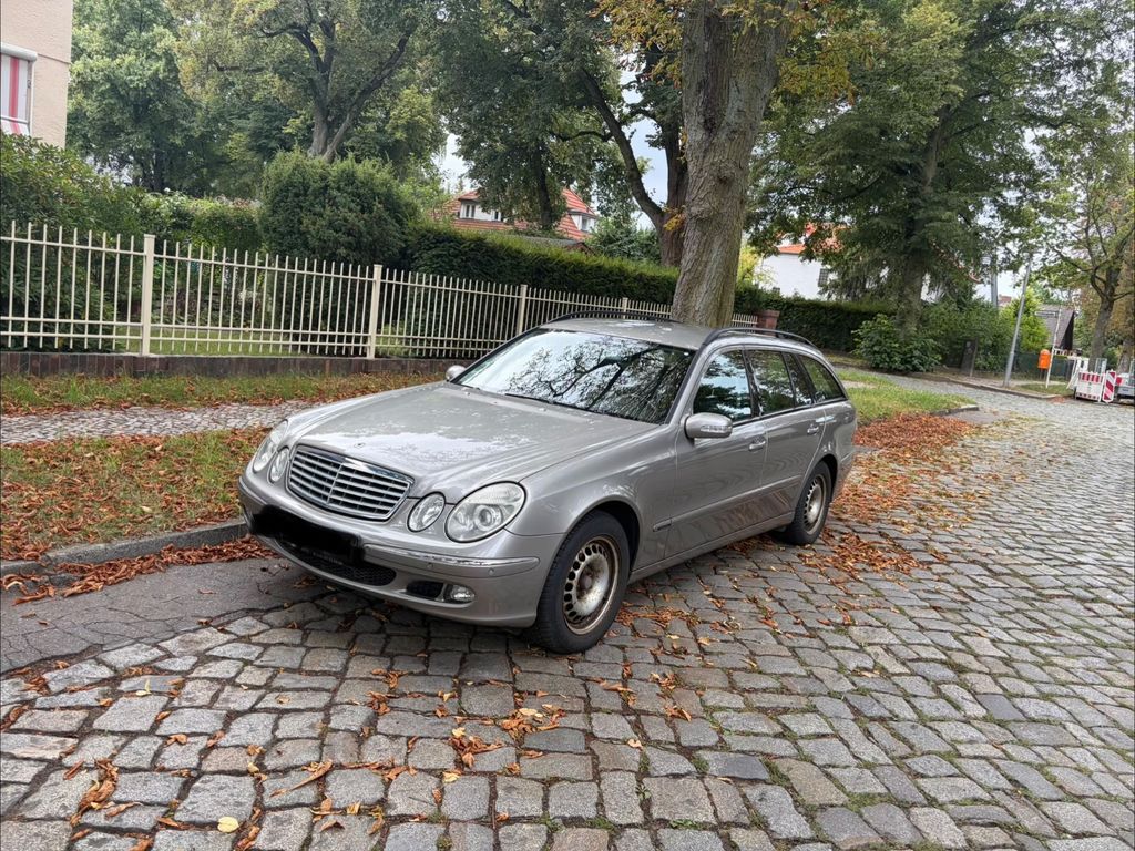 Bild des Angebotes Mercedes-Benz E 200 KOMPRESSOR T ELEGANCE Elegance