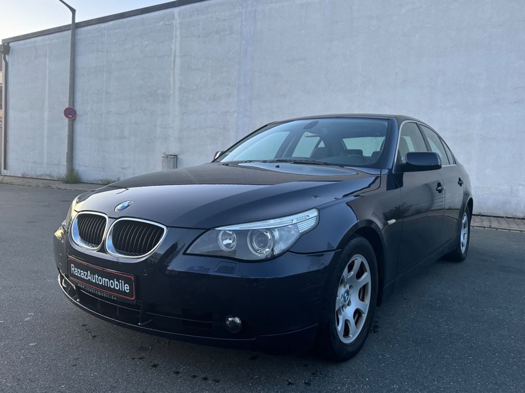 Bild des Angebotes BMW 520-Limo/Xenon/SHZ/Temp/Navi/Klima.Schiebedach