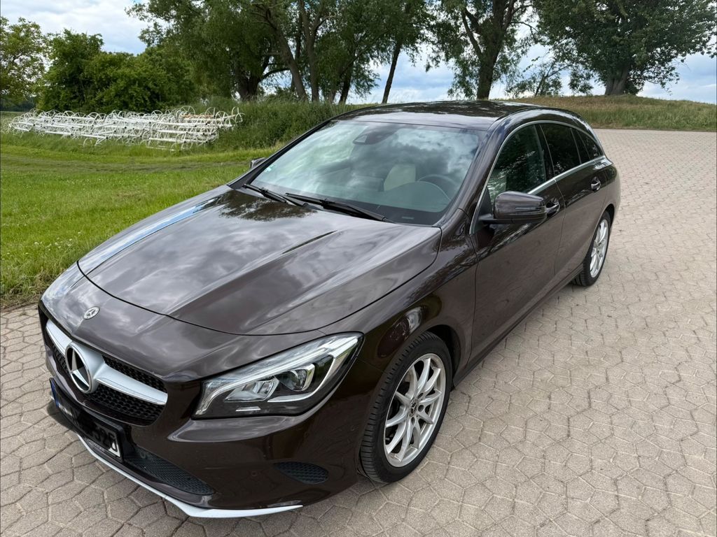 Bild des Angebotes Mercedes-Benz CLA 220 Shooting Brake CLA 220 4MATIC DCT Sh...
