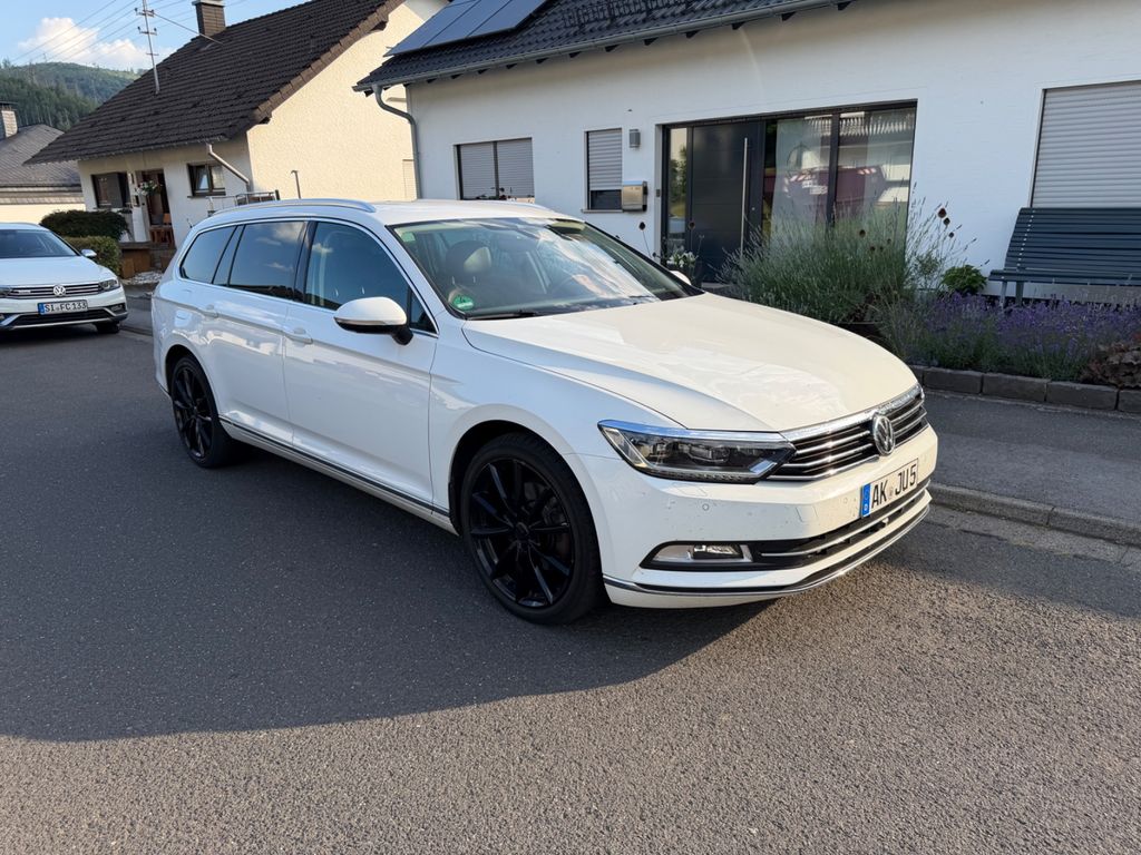 Bild des Angebotes Volkswagen Passat 2.0 TDI SCR 140kW DSG 4M Highl. Varia...