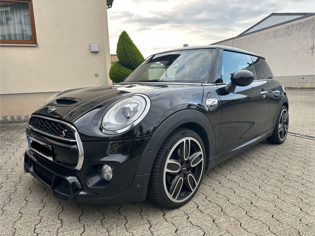 Bild des Angebotes MINI Cooper S - Harman Kardon / Head-Up / Kamera