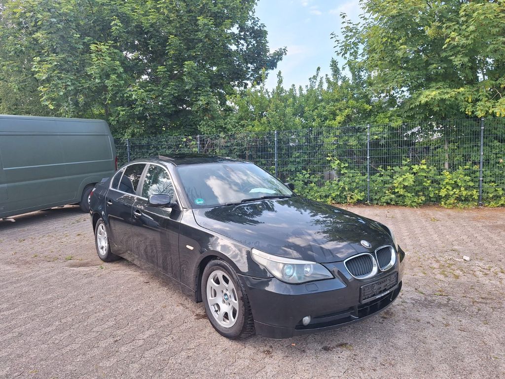 Bild des Angebotes BMW 520 5 Limousine 520i