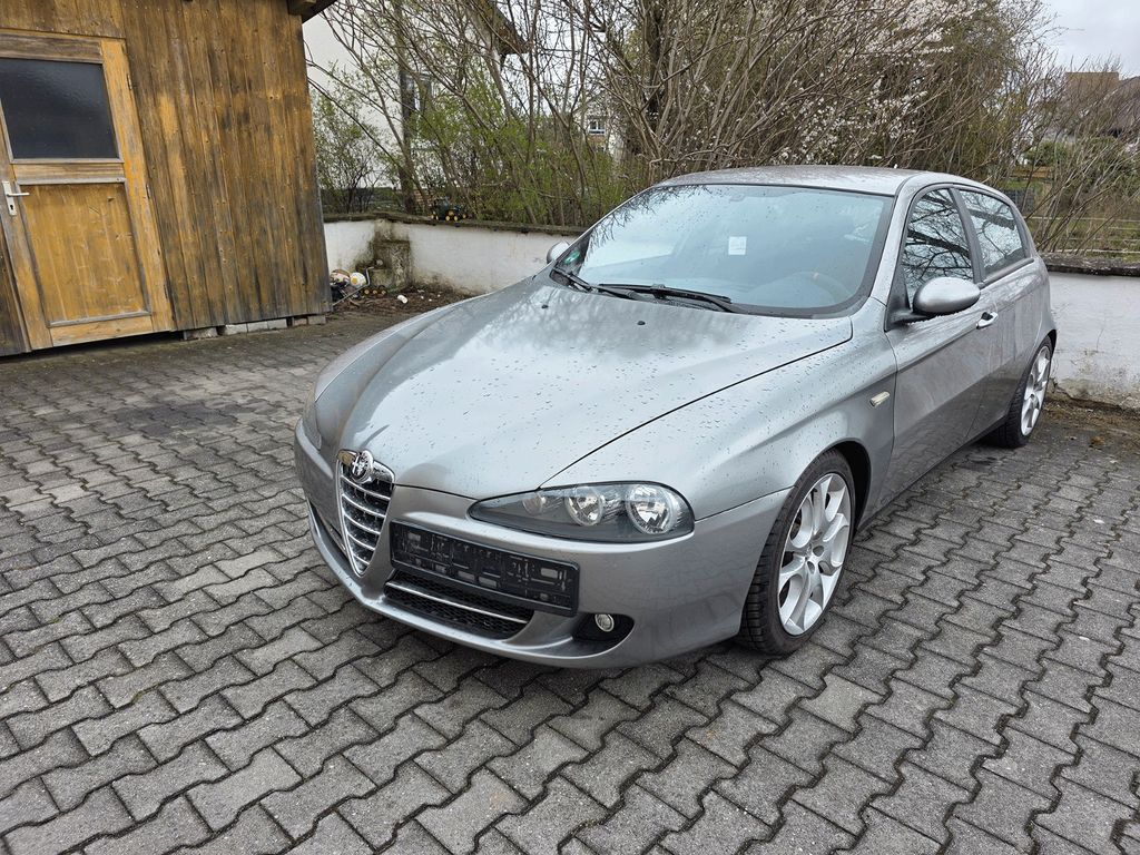 Bild des Angebotes Alfa Romeo 147*ZAHNRIEMEN NEU*VIELE NEUTEILE*GETRIEBE NEU