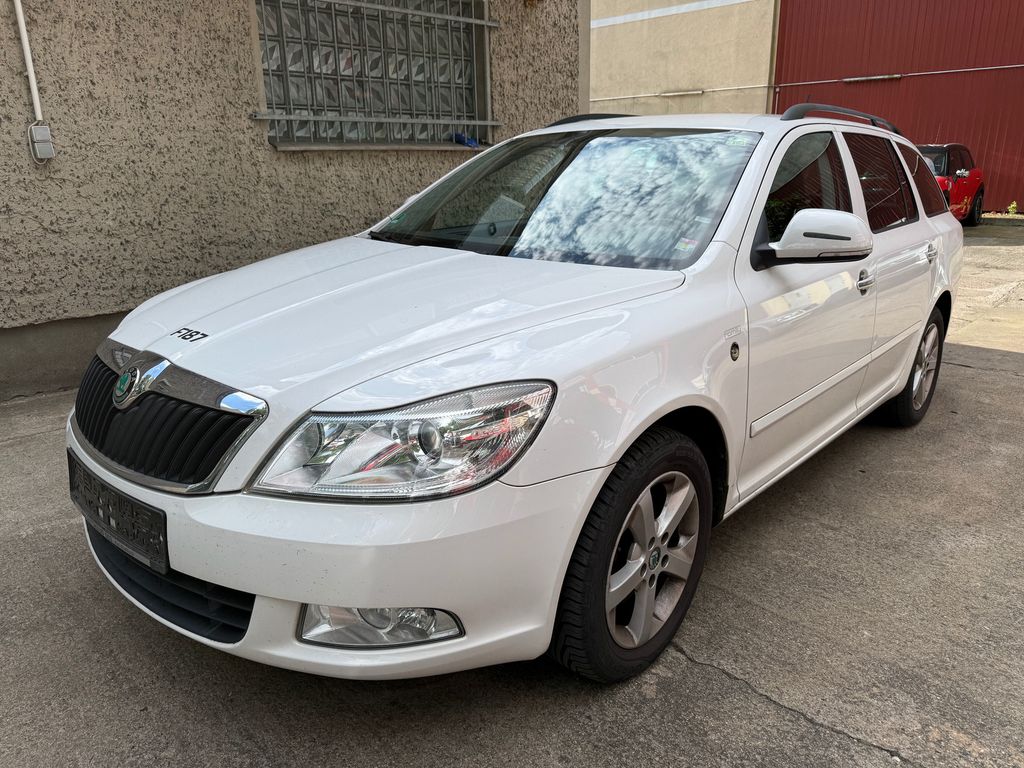 Bild des Angebotes Skoda Octavia Combi 1,2 PDC Family Tempom. Klima Shz.