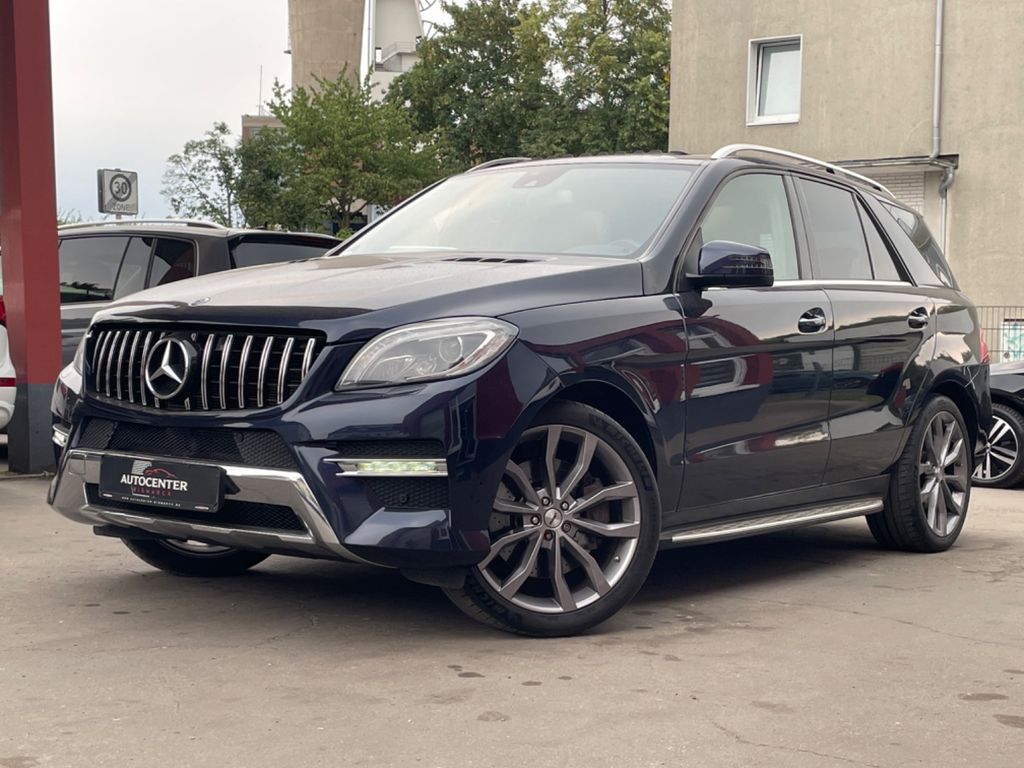 Bild des Angebotes Mercedes-Benz ML 350 4Matic AMG /S-DACH/R-KAMERA/MEMORY/LEDER
