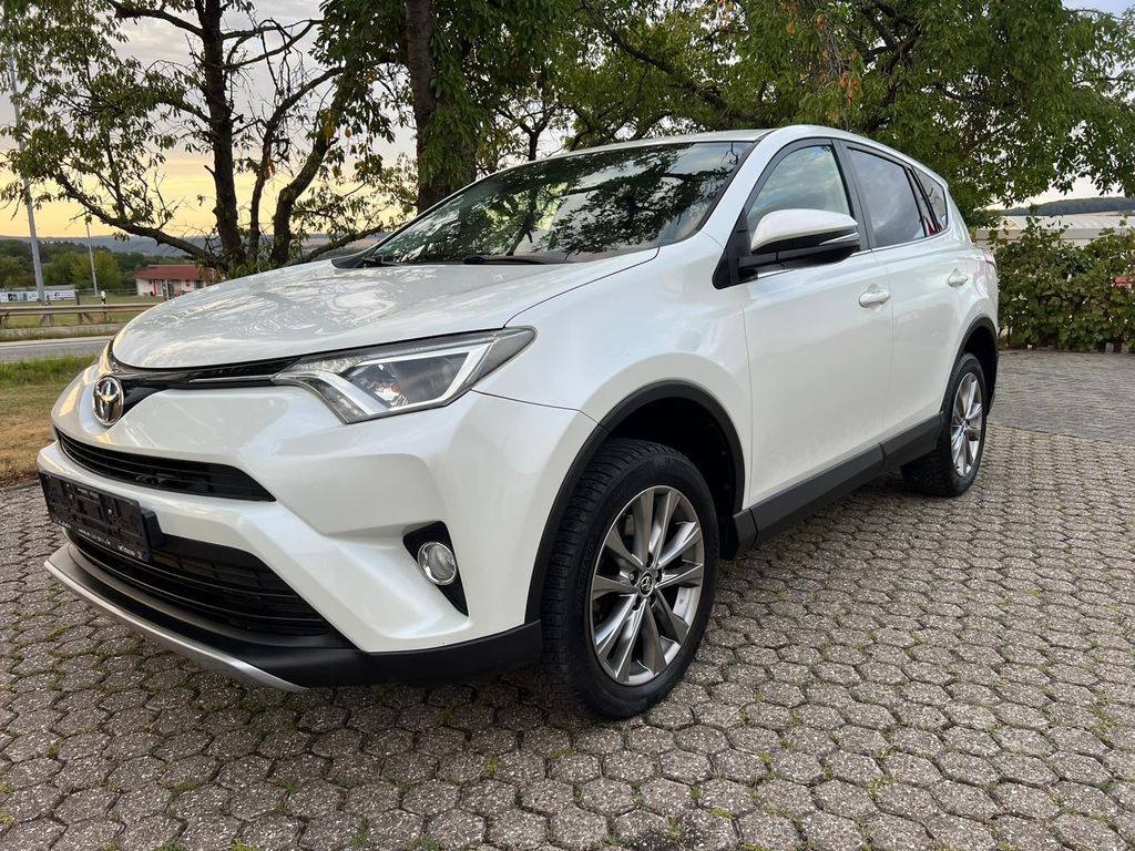 Bild des Angebotes Toyota RAV 4 2,0-l-D-4D Comfort 4x2 Comfort