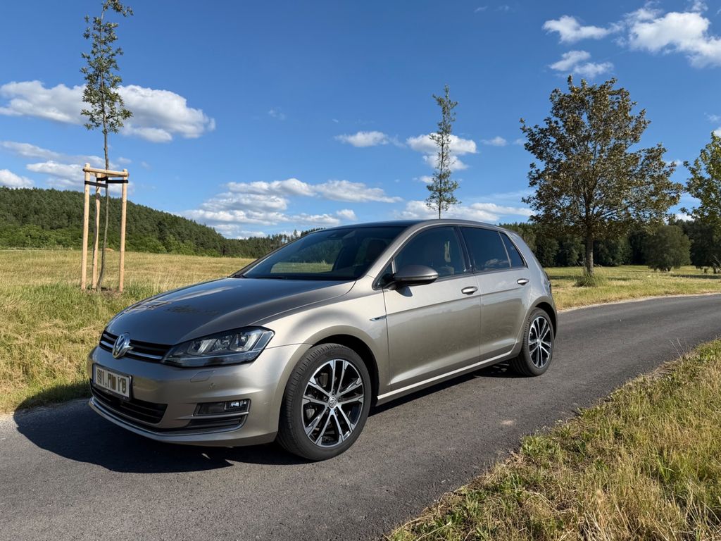Bild des Angebotes Volkswagen Golf 2.0 TDI BMT Edition Highline