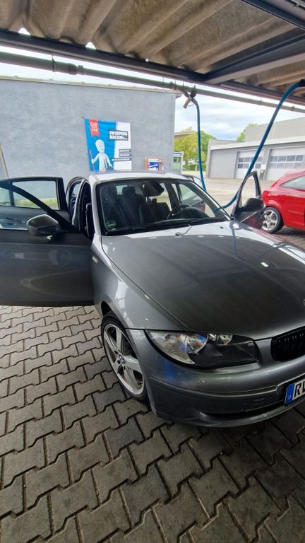 Bild des Angebotes BMW 116d -1 er BMW 116 d BJ 2011 TÜV NEU