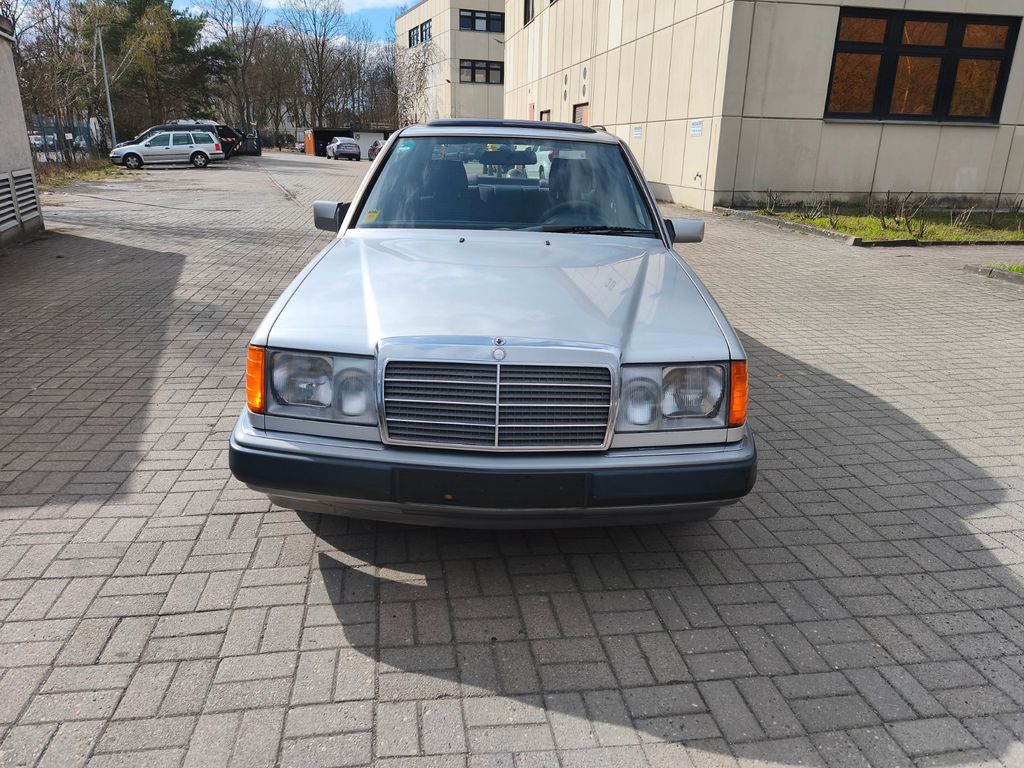 Mercedes-Benz 200 *NEUE TÜV*