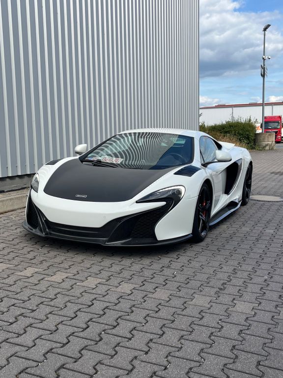 Bild des Angebotes McLaren 650S Coupé Carbon Akrapovic