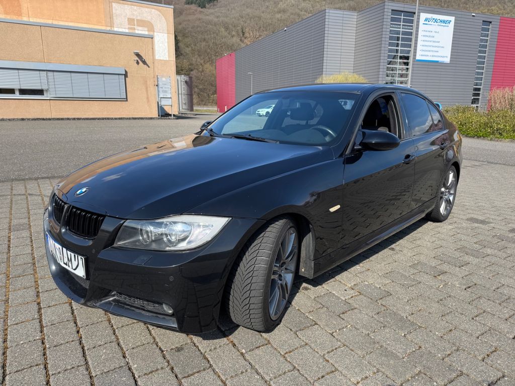 Bild des Angebotes BMW 330i M-Paket N52