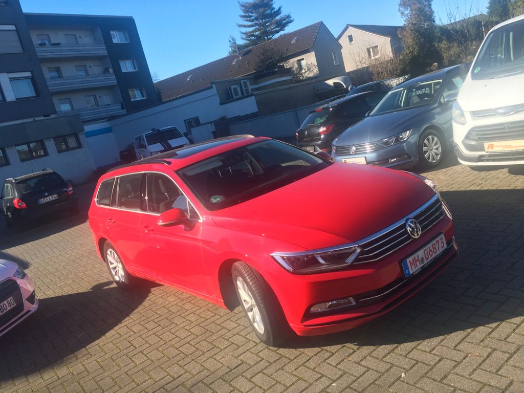 Volkswagen Passat Variant 1.6 TDI DSG Comfortline Varia...