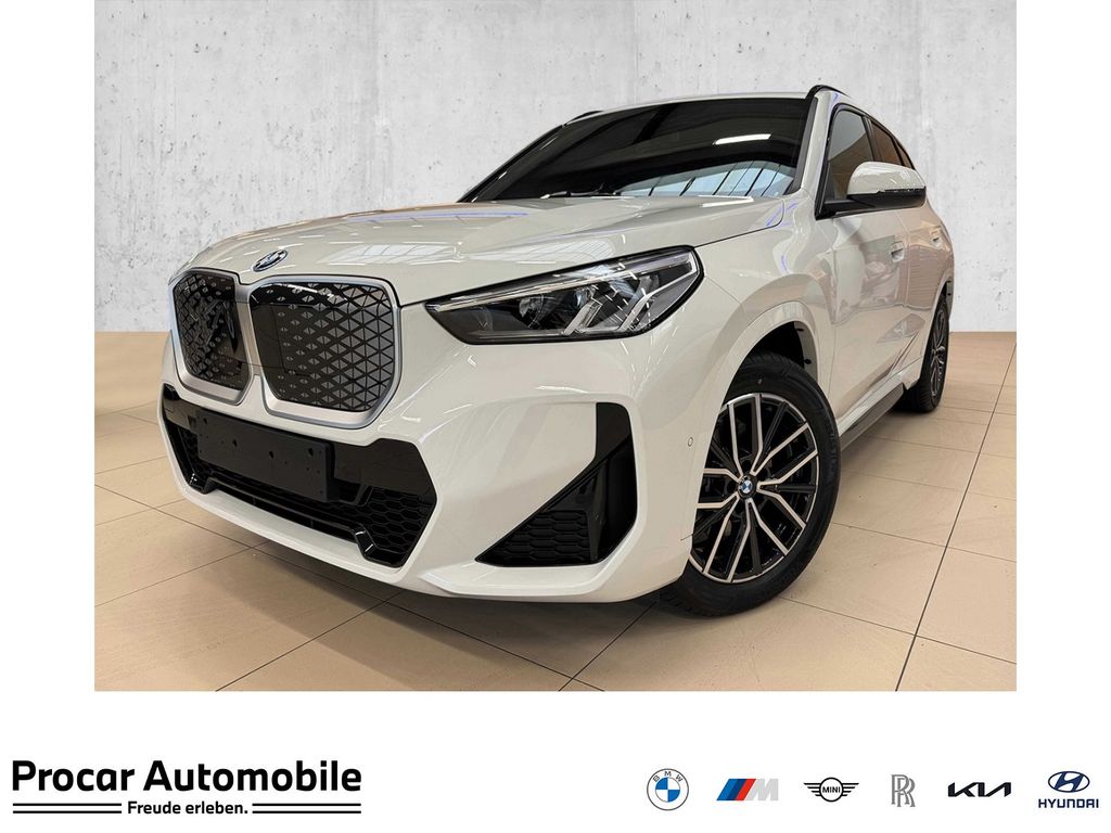 BMW iX1 eDrive20 M Sport+NAVI+SHZ+PA+uvm.