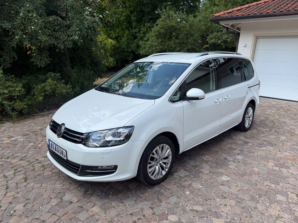 Bild des Angebotes Volkswagen Sharan 2.0 TDI SCR 135kW DSG 4MOT BMT Highli...