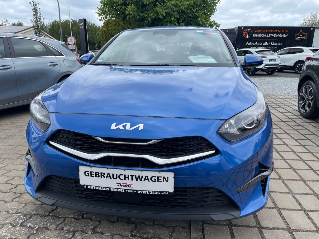 Bild des Angebotes Kia Ceed 1.5T DCT7 Vision STD (NAV)