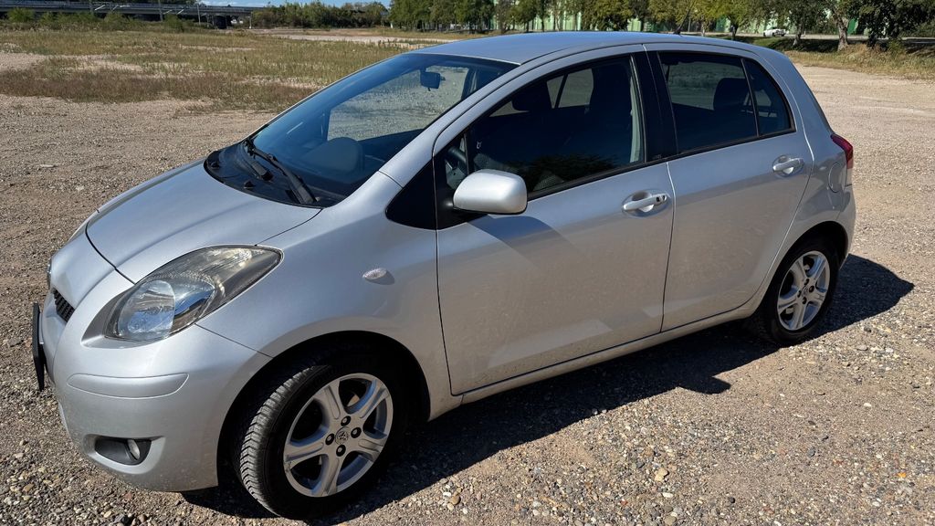 Bild des Angebotes Toyota Yaris 1,33-l-Dual-VVT-i Executive TÜV neu