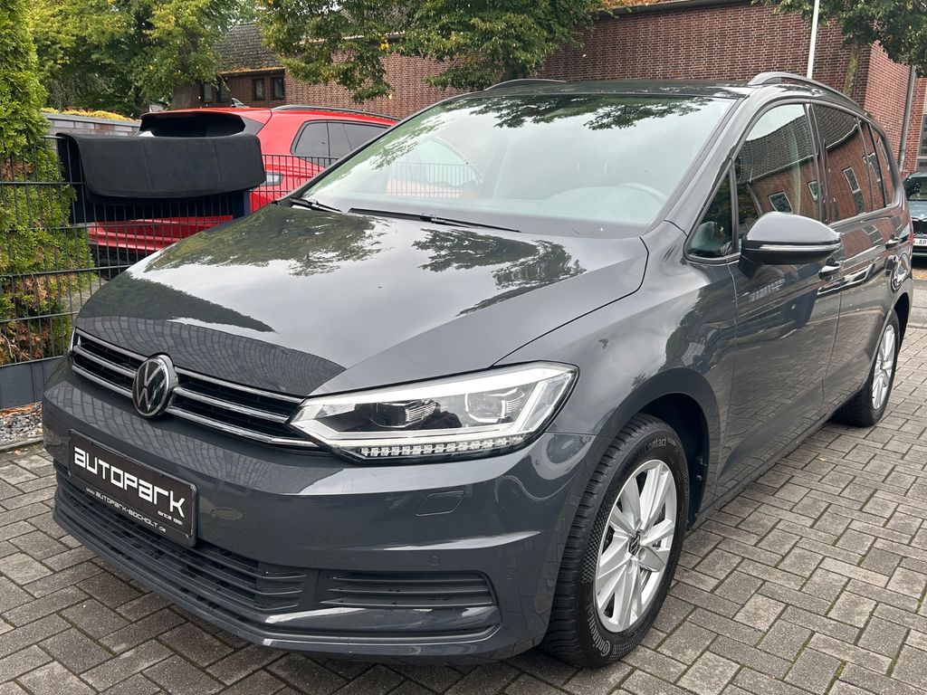 Bild des Angebotes Volkswagen Touran Business AHK Kamera Family ActiveLight 7S