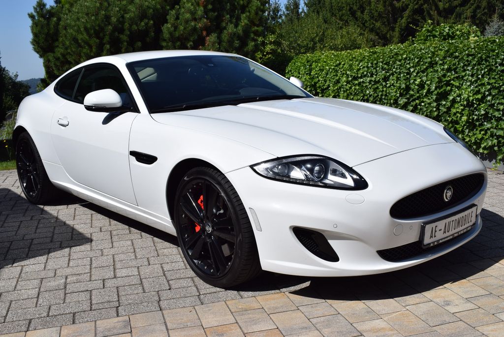 Jaguar XK 5.0 V8 Coupe