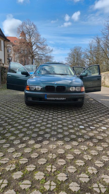 Bild des Angebotes BMW 528i Auto 528i