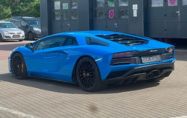Bild des Angebotes Lamborghini Aventador S VOLL*Carbom*MIETKAUF