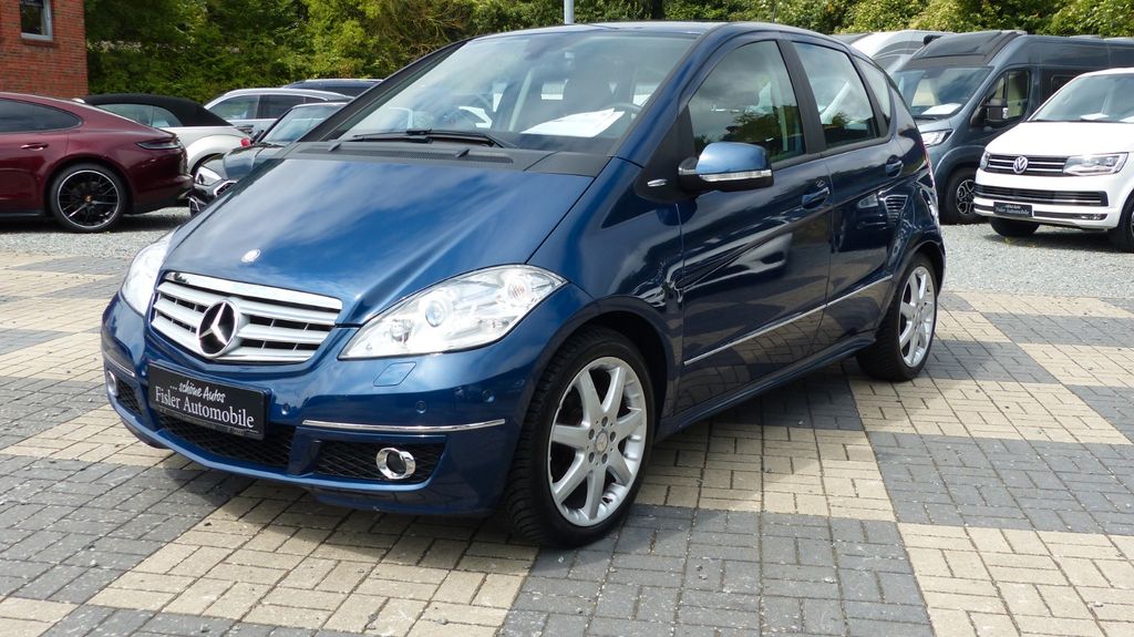 Bild des Angebotes Mercedes-Benz A 200 Avantgarde Sportpaket wenig Km