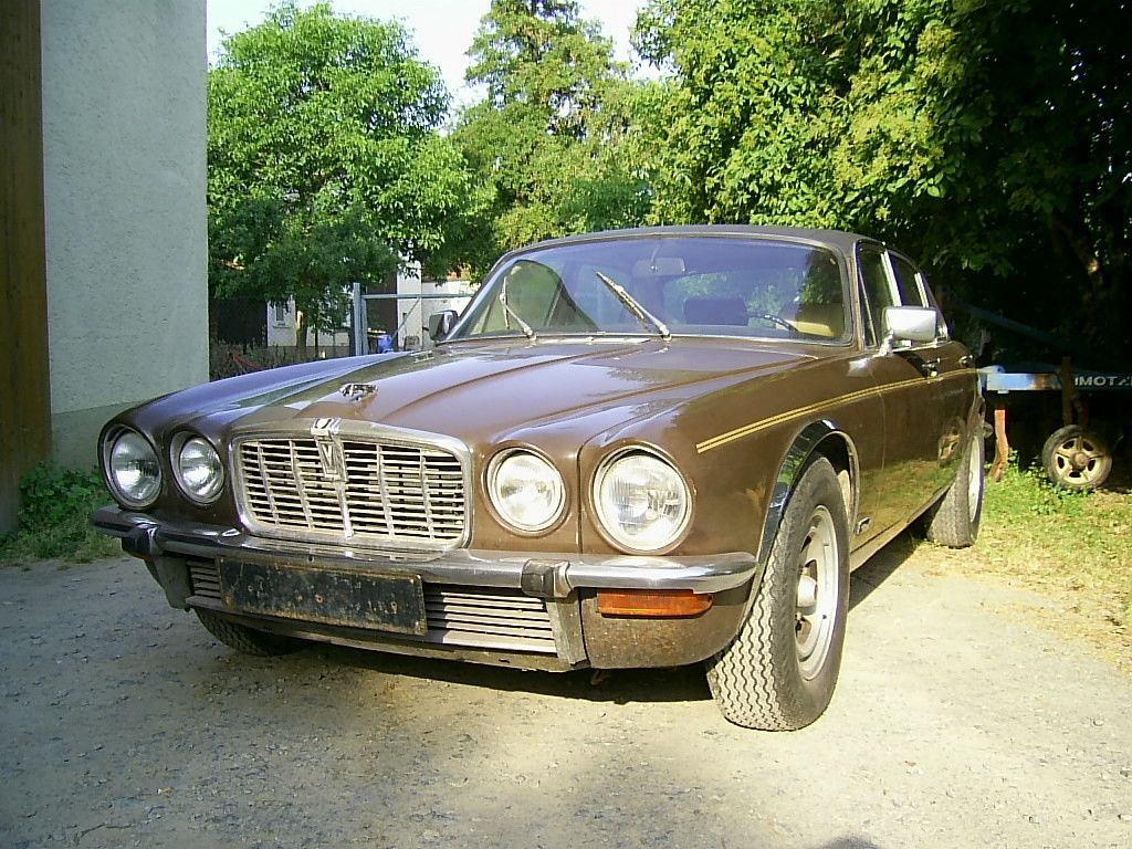 Bild des Angebotes Jaguar XJ12 5.3 V12 Serie 2 LWB (Langversion)