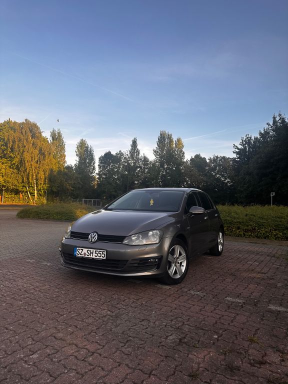 Bild des Angebotes Volkswagen Golf 1.2 TSI 63kW BMT Trendline Trendline