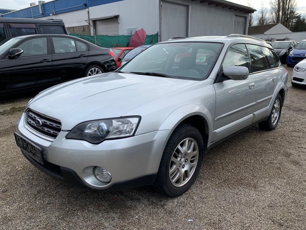 Subaru Outback 2.5i Leder Navi Klima Panorama Euro 4