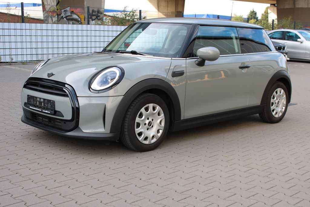 Bild des Angebotes MINI Mini ONE Aut. Essential Trim Aus 1. Hand