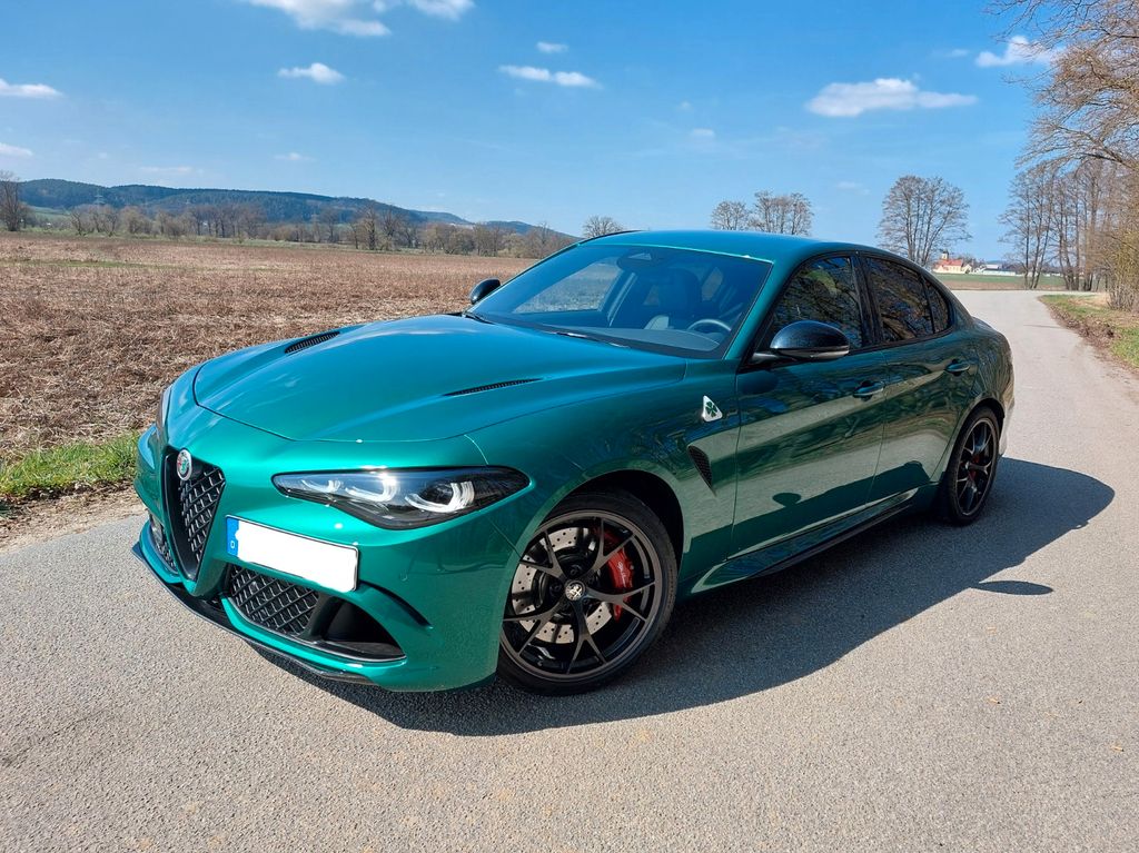 Bild des Angebotes Alfa Romeo Giulia Quadrifoglio *Akrapovic* V6 QV Bi-Turbo