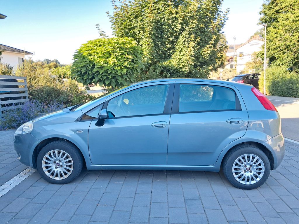 Bild des Angebotes Fiat TOP! FIAT Punto - TÜV NEU!