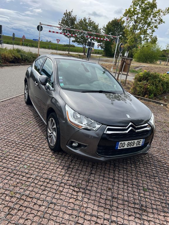 Bild des Angebotes Citroën DS4 PureTech 130 Stop&Start Chic Chic