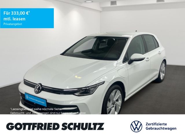 Bild des Angebotes Volkswagen Golf VIII 1.5 TSI DSG eHybrid IQ.Light CarPlay S