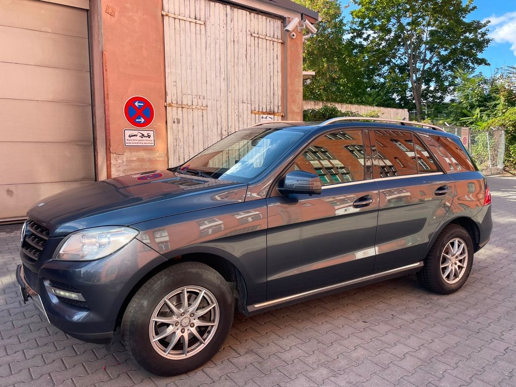 Bild des Angebotes Mercedes-Benz ML 350 BlueTEC 4MATIC AMG Line